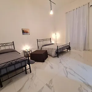 Lumacors House Napoli